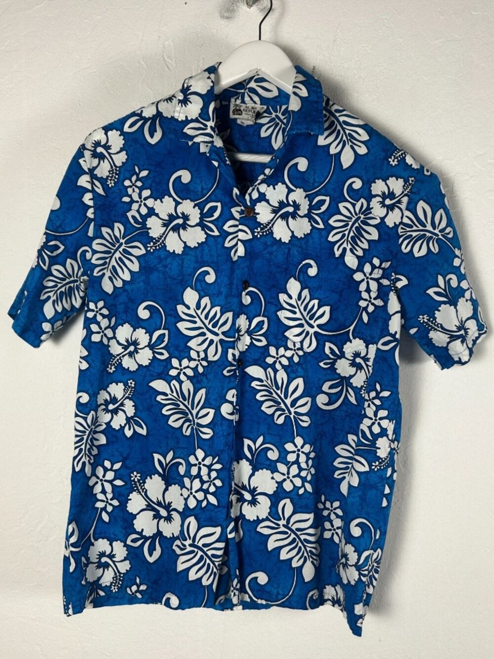 Aloha Republic Mens Hawaiian Shirt Medium Blue White Floral Cotton Short Sleeve